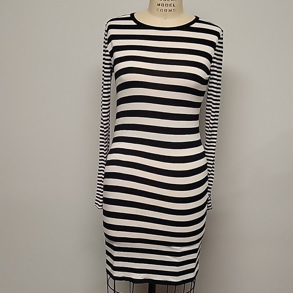 Michael Kors T-Shirt Dress. Size S